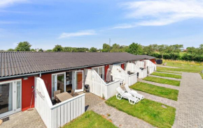 Cozy Apartment In Aakirkeby With Wifi, Aakirkeby